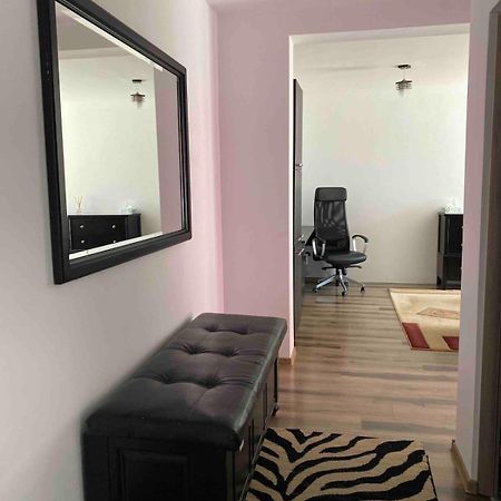 Laura Apartament Târgu-Mureş Εξωτερικό φωτογραφία