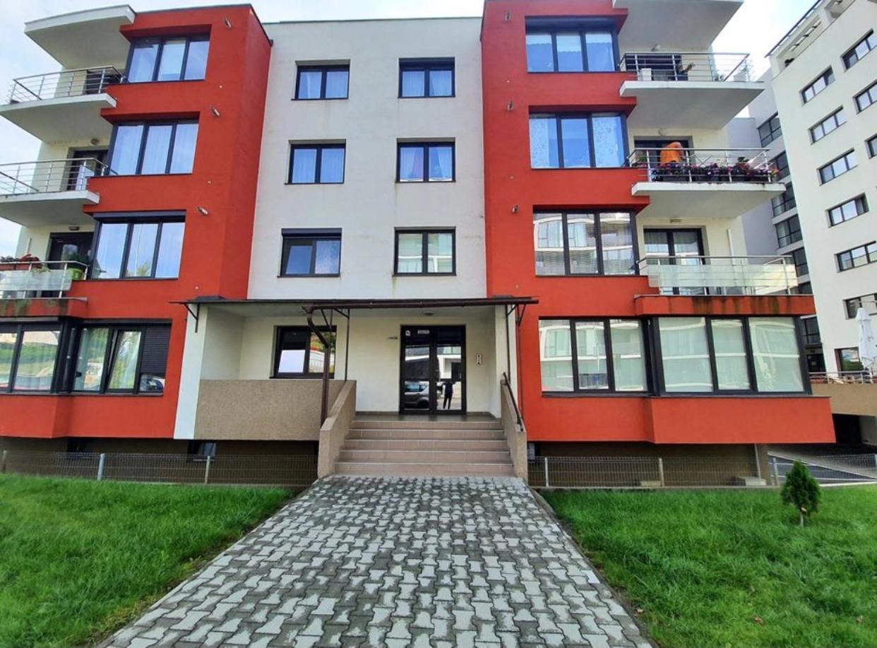 Laura Apartament Târgu-Mureş Εξωτερικό φωτογραφία