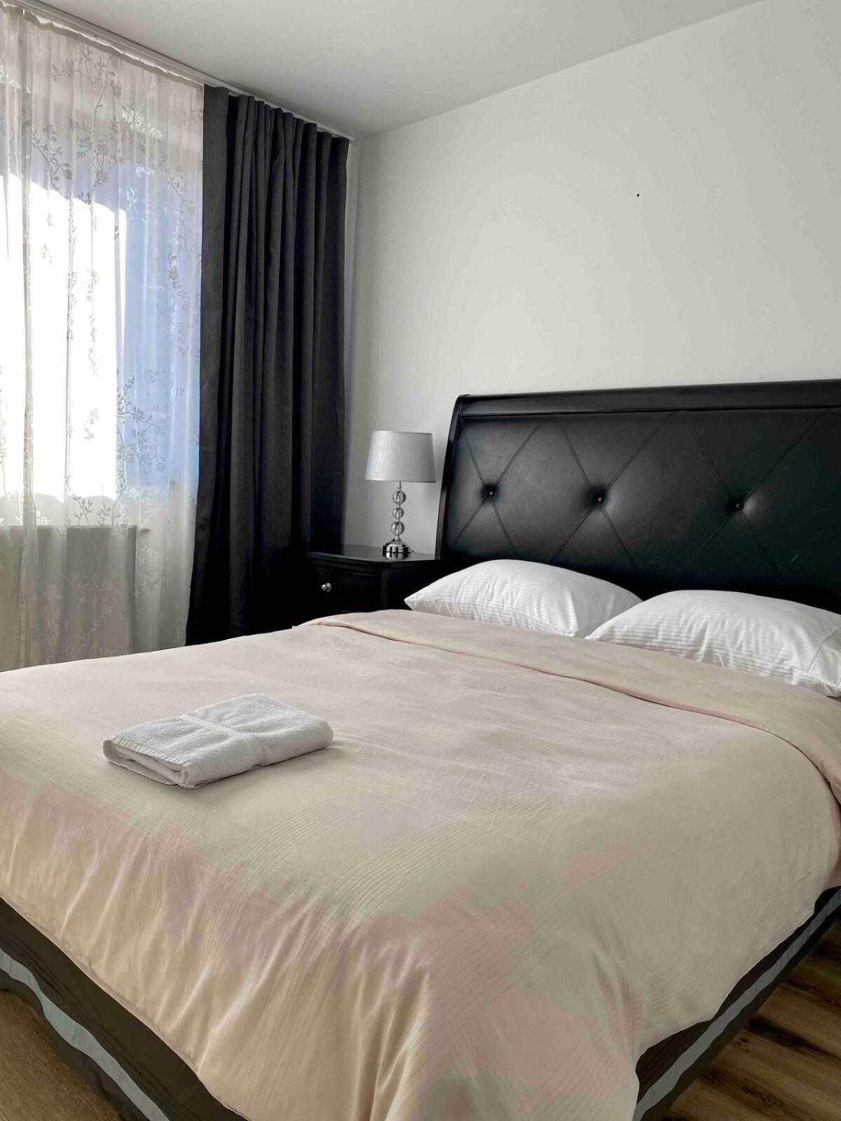 Laura Apartament Târgu-Mureş Εξωτερικό φωτογραφία